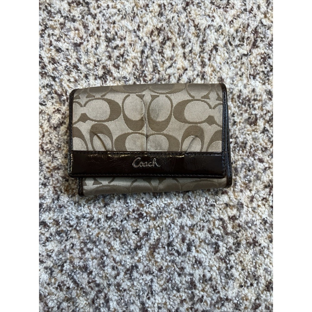 COACH Small Billfold Wallet Beige Brown‎ Canvas CC Leather Bills Cards
